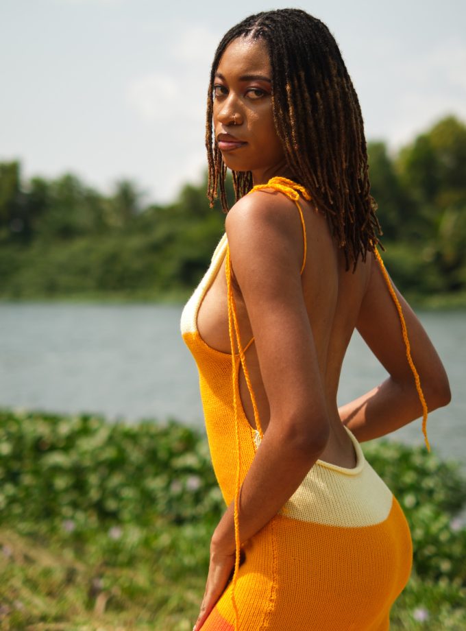 Spice knitted blackless midi dress